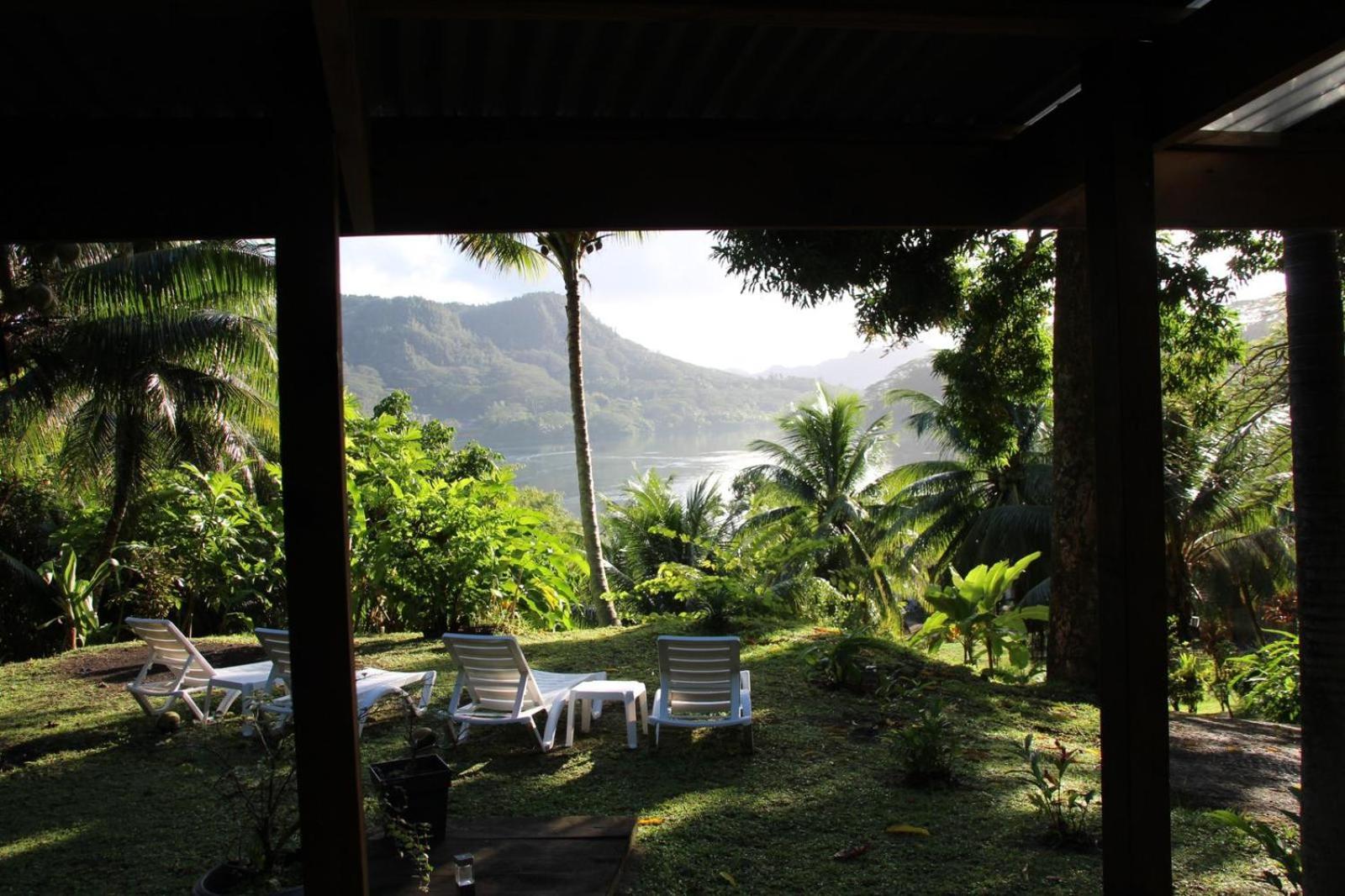 Huahine Manta Lodge Avec 4X4 Optionnel Haapu Exterior foto